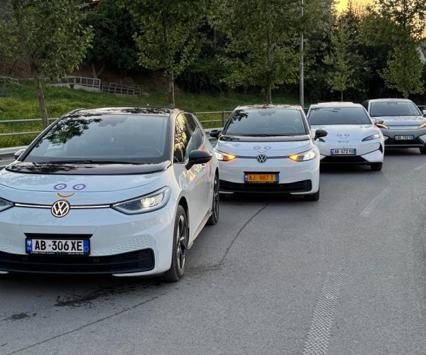 taxi-cars-tirana-albania